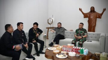 Dandim 0206/Dairi Bersama Bupati Pakpak Bharat Bahasa Program Presiden RI