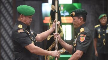 Kasad Pimpin Serah Terima Delapan Jabatan Strategis di TNI AD