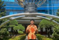 Oplus_0