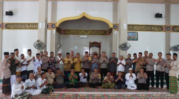 Perkuat Silaturahmi dan Kedekatan dengan Masyarakat, Kapolres Aceh Tenggara Gelar Jumat Keliling di Masjid Al-Wustha